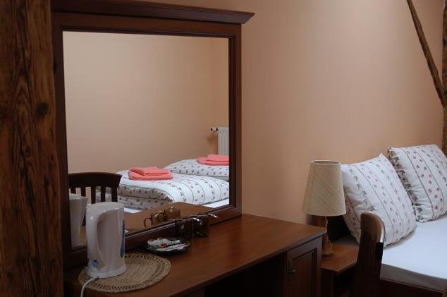 Hotel Grant Лешно Номер фото